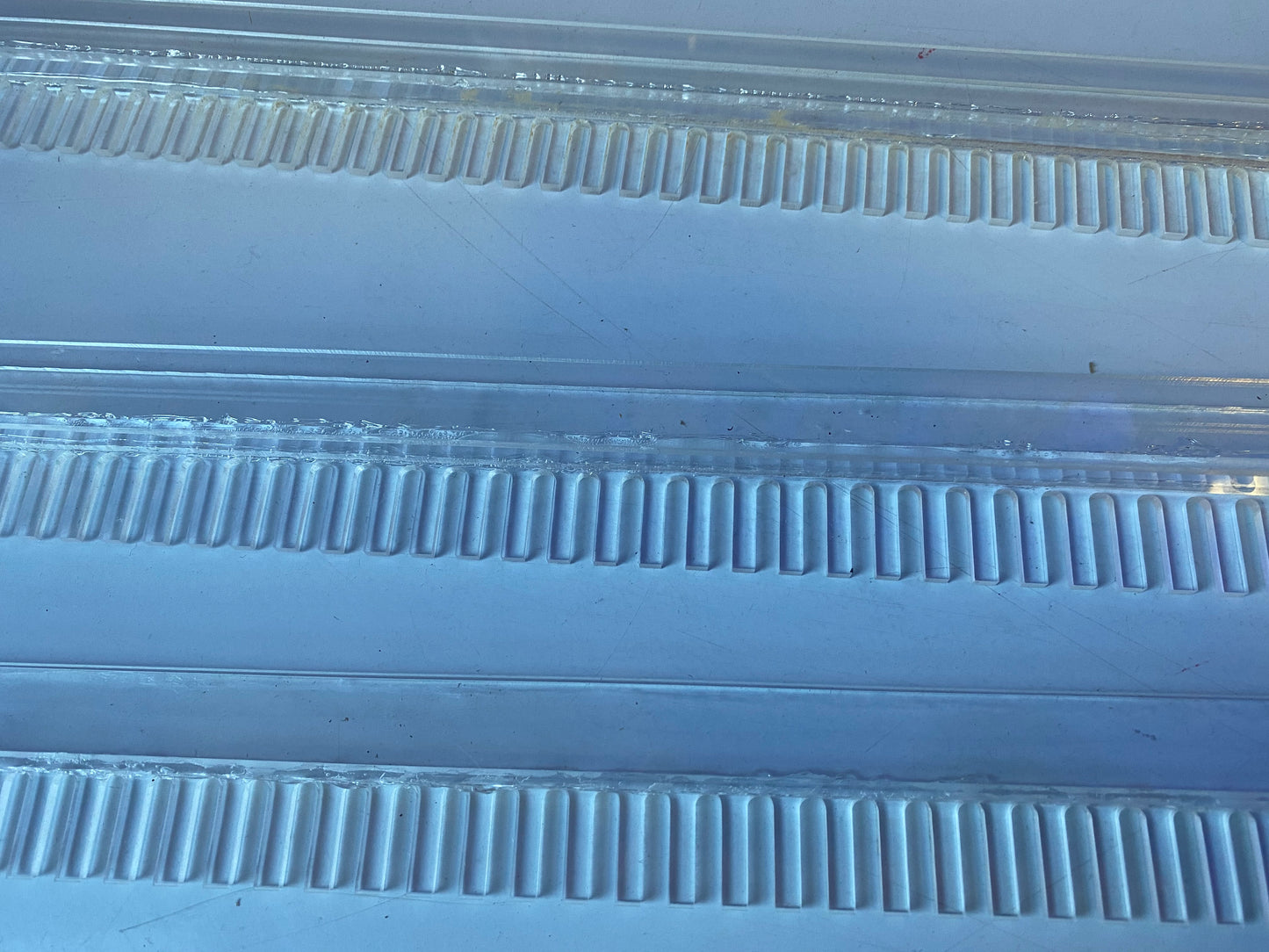 Overflow Water strainer comb per cm