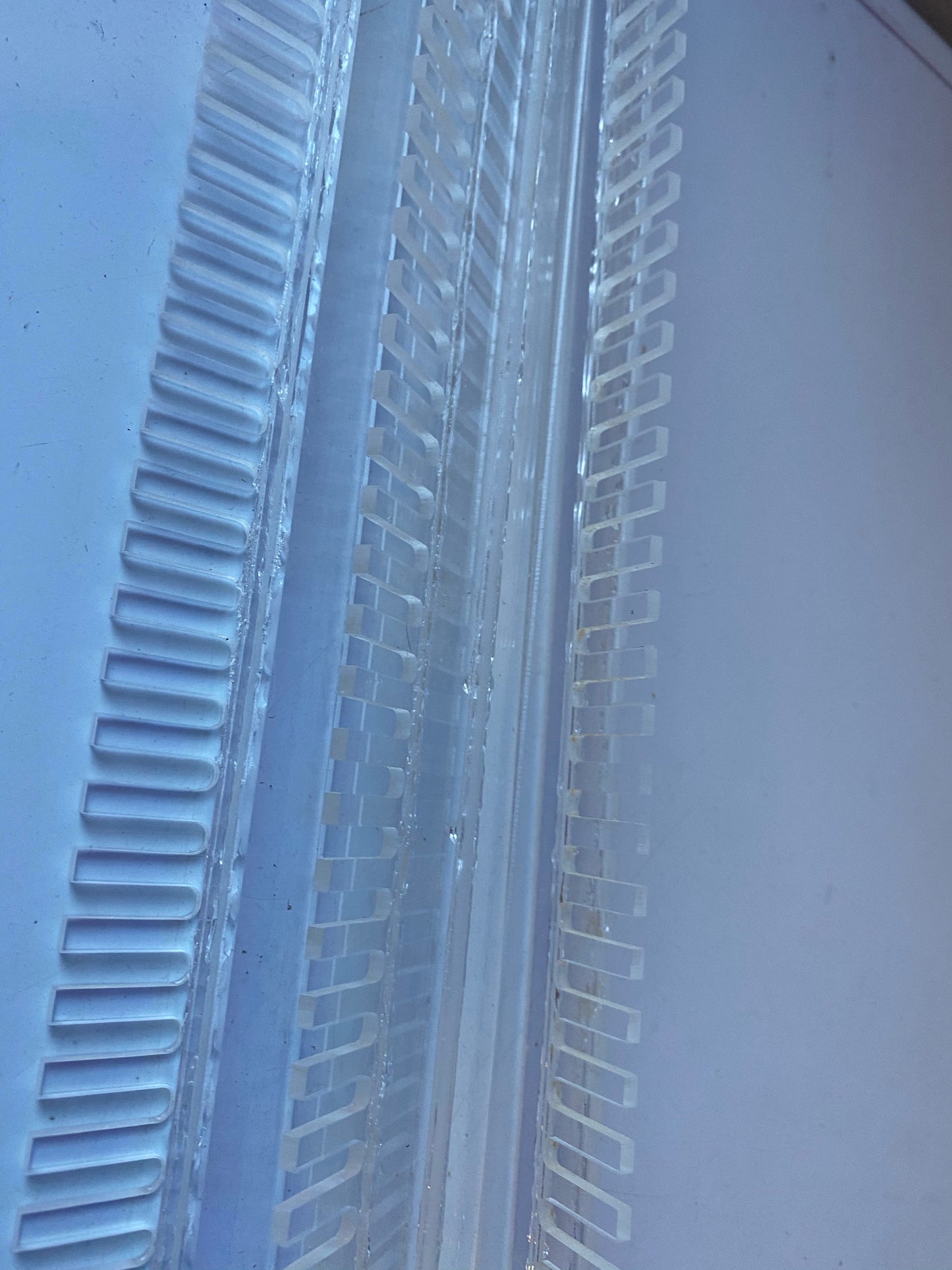 Overflow Water strainer comb per cm